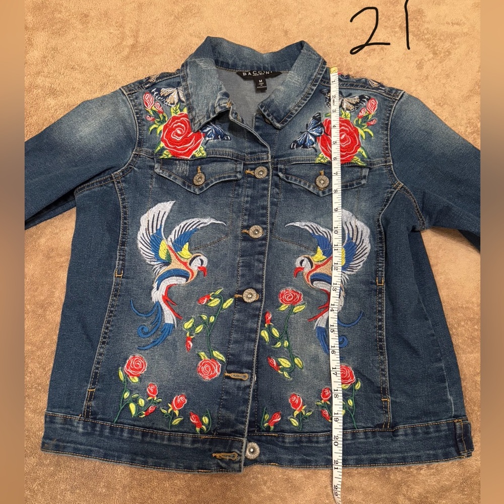 Baccini gorgeous embroidered denim jacket size M - Picture 5 of 9